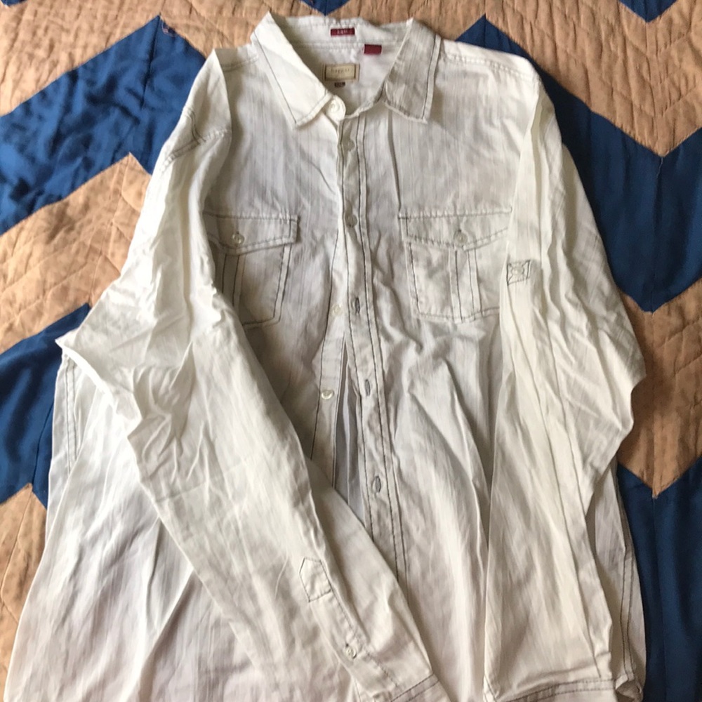 Long sleeve dress shirt